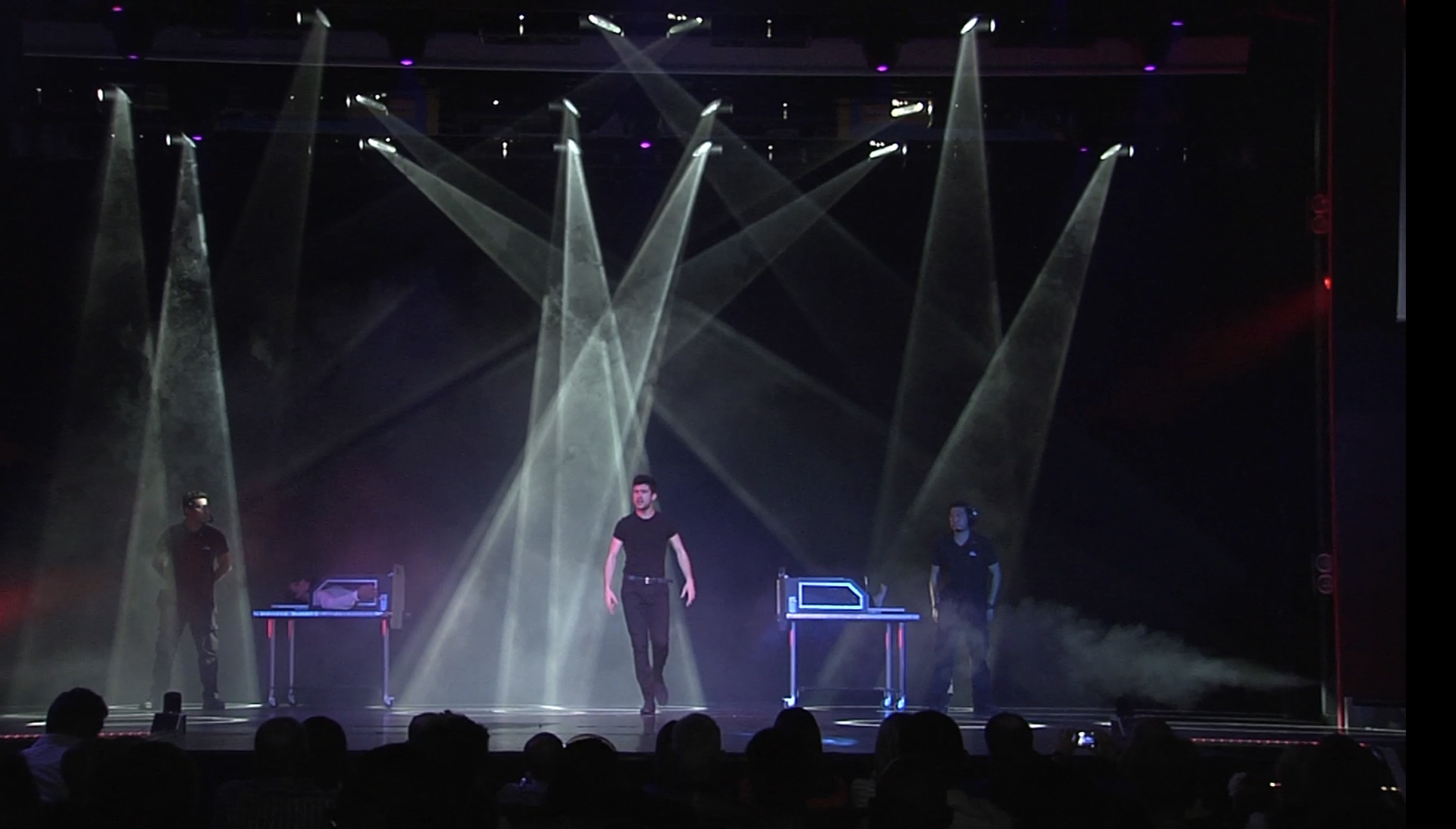 Oliver Moura on stage